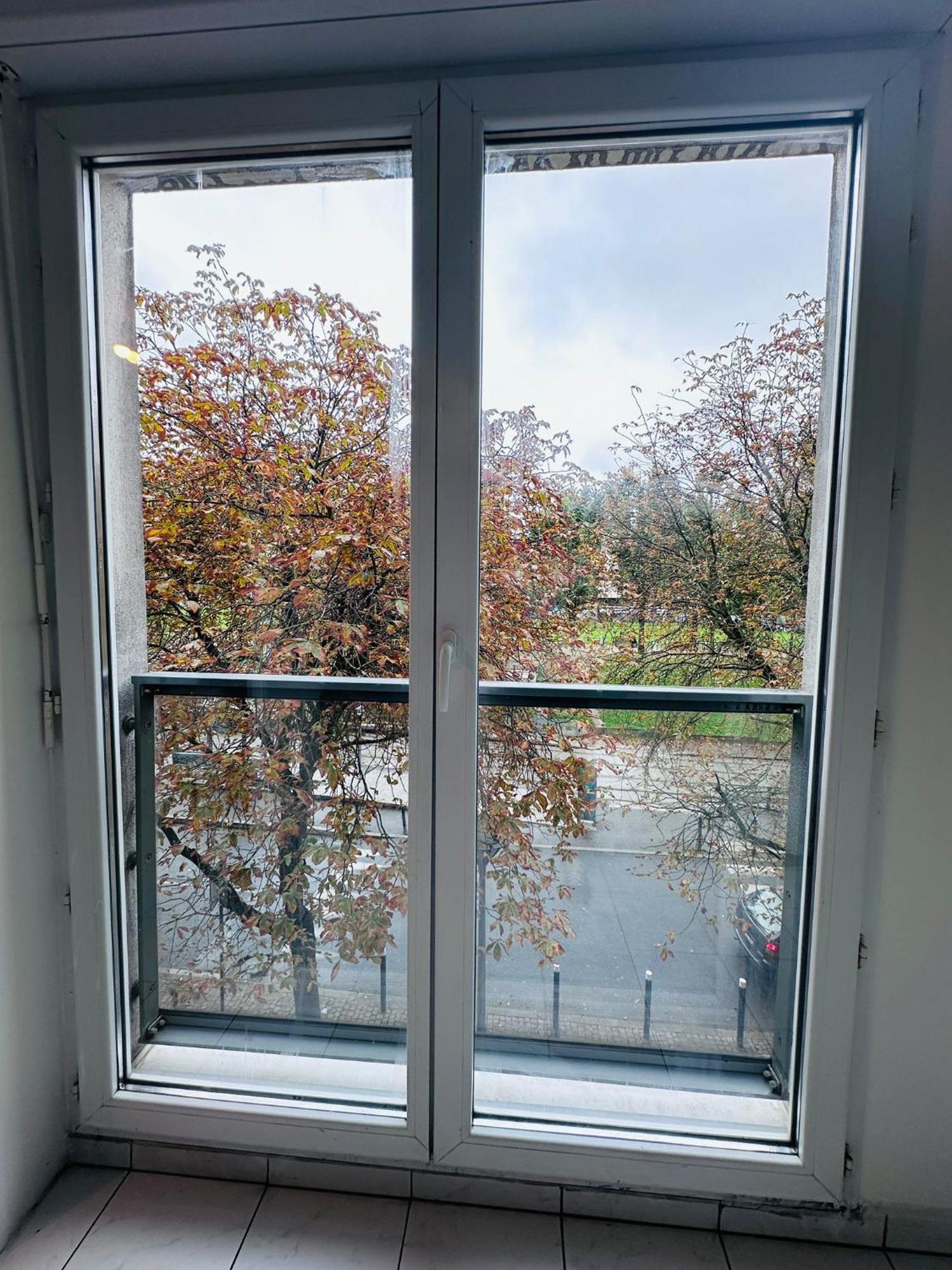 Апартаменты Sri-Indo Bobigny Paris Экстерьер фото